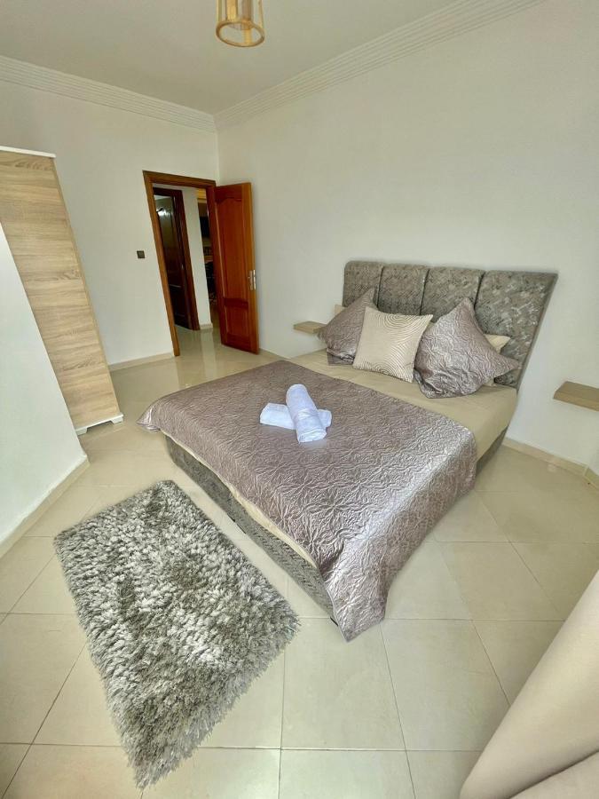 Superbe Appartement Avec Cheminee Tanger Eksteriør billede