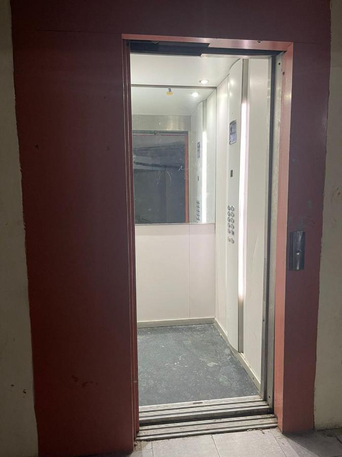 Superbe Appartement Avec Cheminee Tanger Eksteriør billede